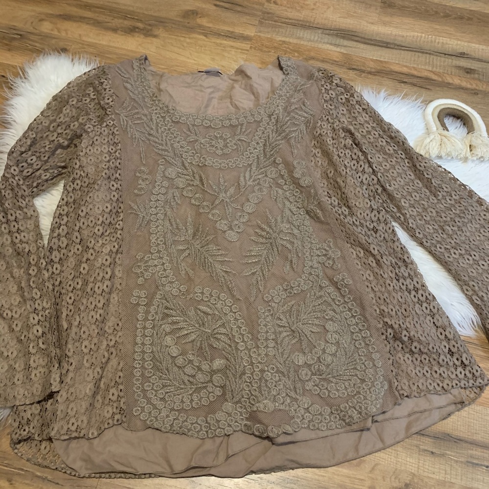 Tan Venus Lace Top